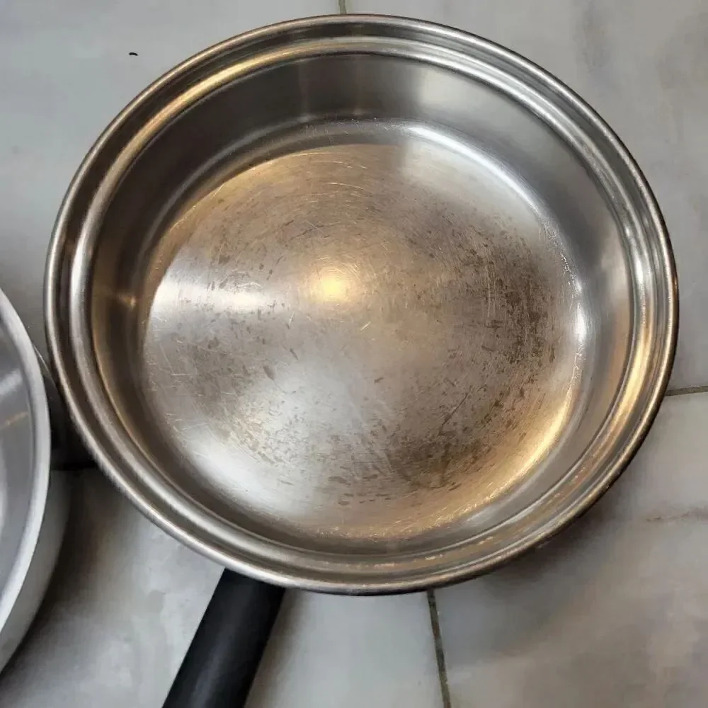 Amway Queen Vintage Stainless Steel 5 Egg Poacher Skillet w/ Strainer